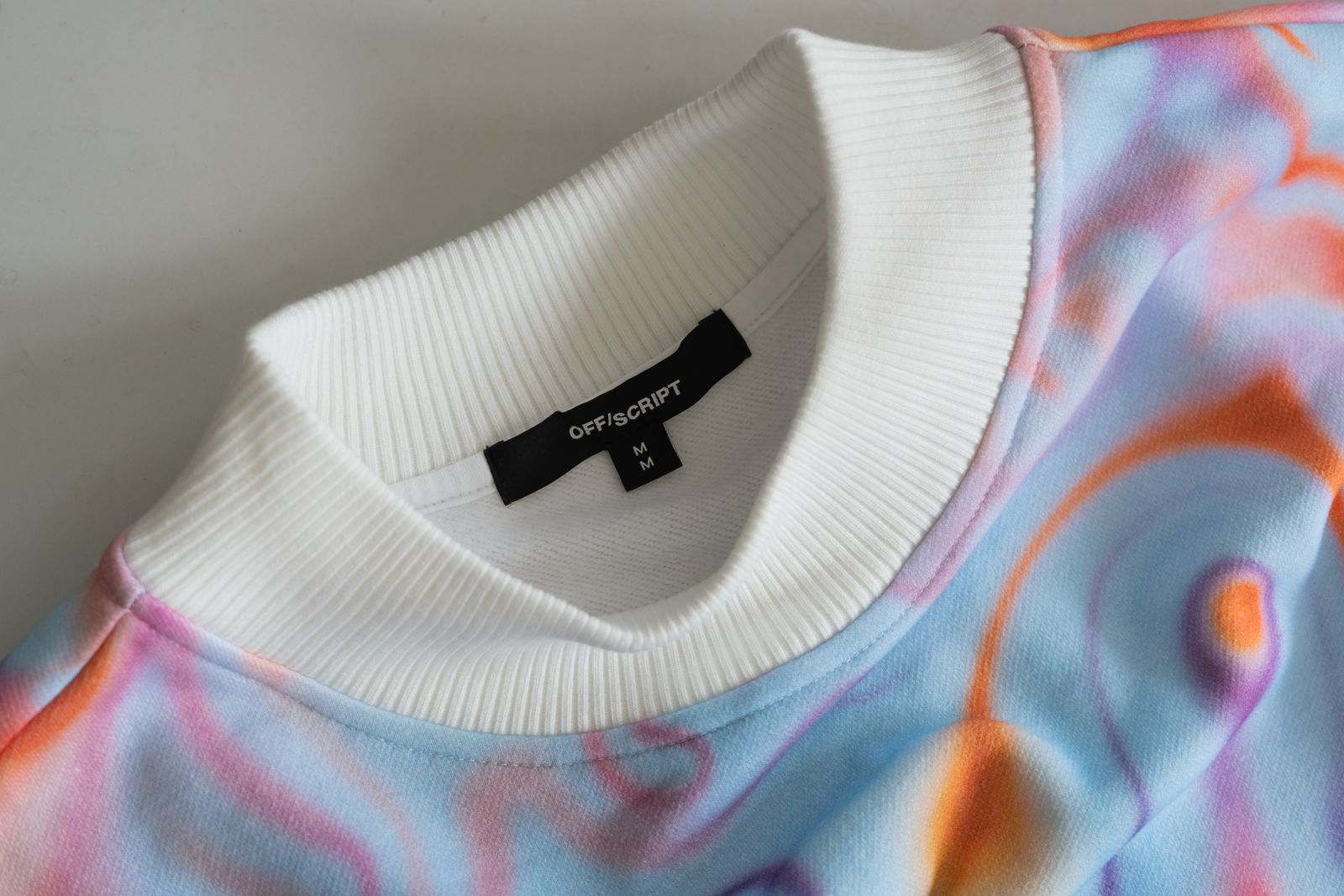 Liquid Flow Crewneck